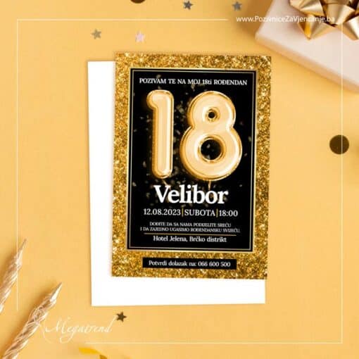 Grafički prikaz pozivnice za rođendan sa crnom pozadinom i okvirom od zlatnih šljokica. Tekst na pozivnici je bijele boje dok na sredini stoji veliki broj 18 od folijskih balona.